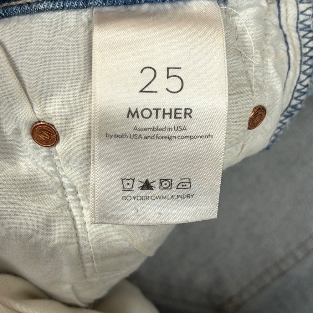 Mother The Pixie Tomcat Crop Jeans Not Cut & Pasted Distressed Blue 25 10194-624 - Picture 6 of 9